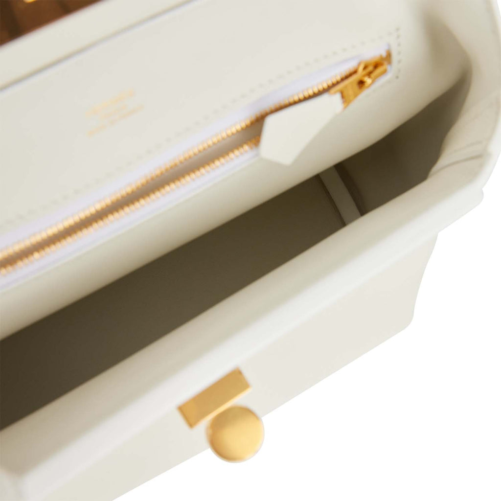 Kelly 2424 mini 🔹️ Blanc evercolor 🔹️ Gold hardware 🔹️ Stamp