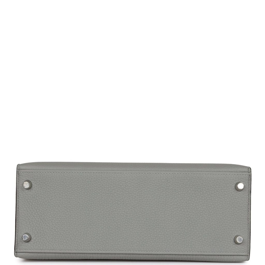 Hermes Special Order (HSS) Kelly Sellier 28 Gris Mouette Verso Togo Brushed Palladium Hardware
