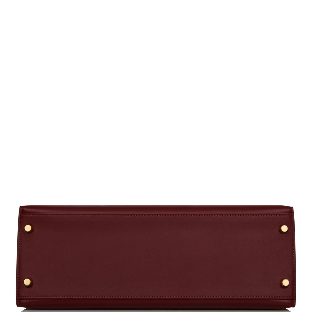 Hermes Special Order (HSS) Kelly Sellier 32 Rouge H and Black Sombrero Brushed Gold Hardware