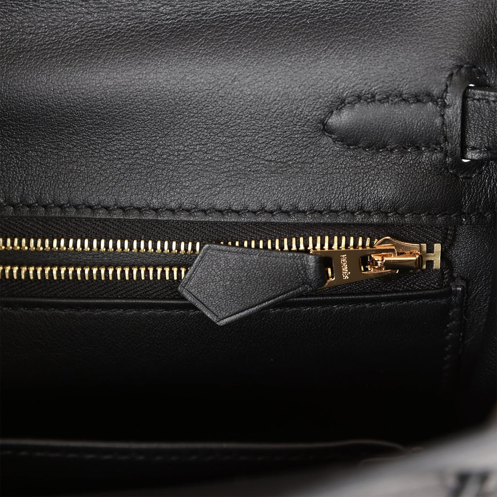 Hermès Kelly 25 Noir (Black) Swift Gold Hardware GHW — The French