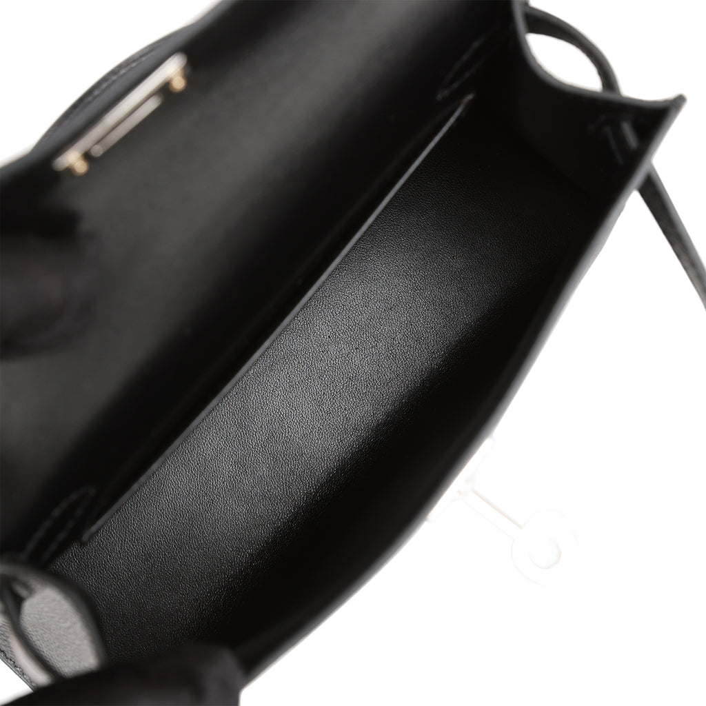 Hermès Kelly 25 Noir (Black) Sellier Epsom Palladium Hardware PHW