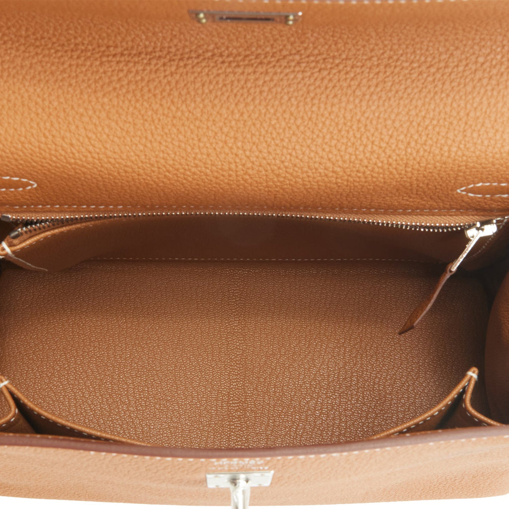 🤎 Hermès 25cm Kelly Retourne Gold Togo Leather Palladium Hardware  #priveporter #hermes #kelly #kelly25 #hermesgold