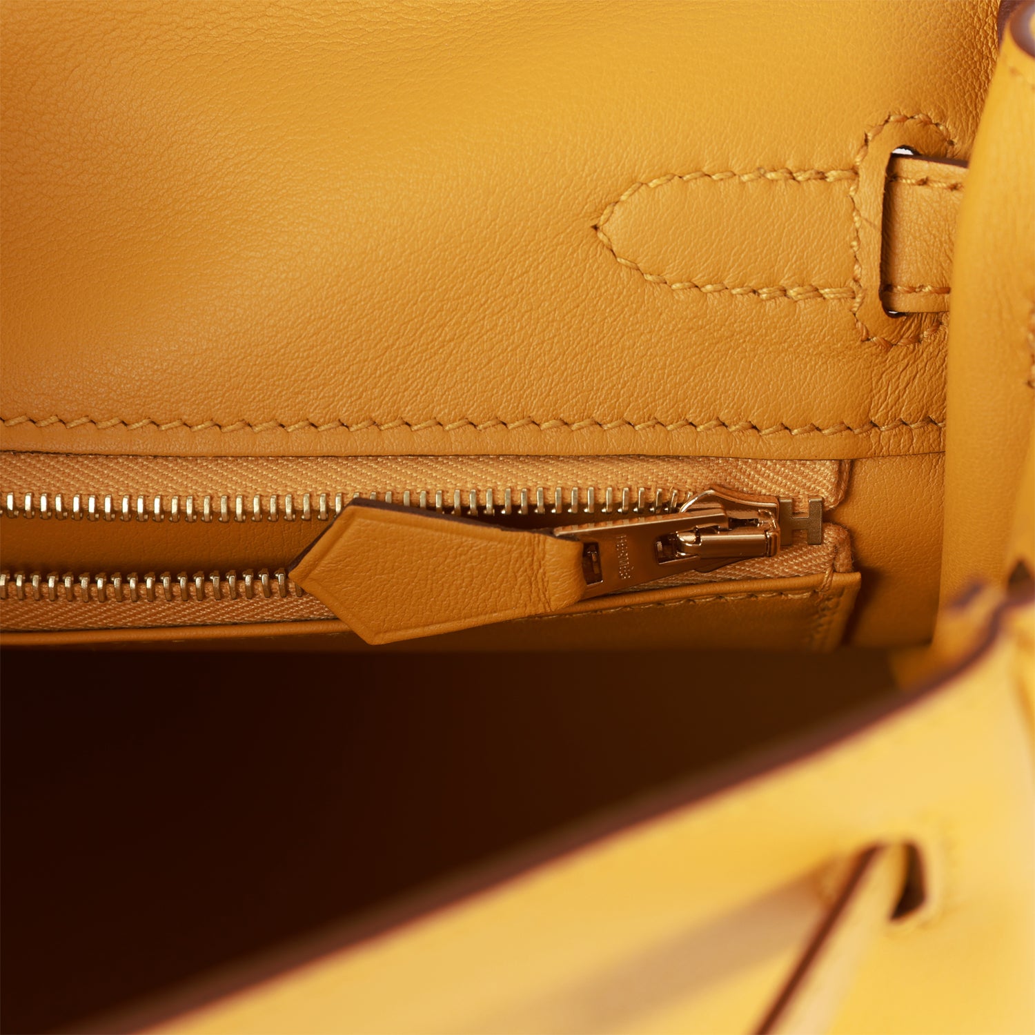 Hermes Kelly Retourne 25 Jaune Ambre Swift Gold Hardware – Madison ...