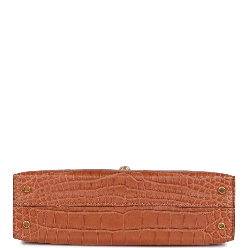 Hermès Kelly 20 Mini II Sellier Gold Matte Alligator with Gold Hardware For  Sale at 1stDibs