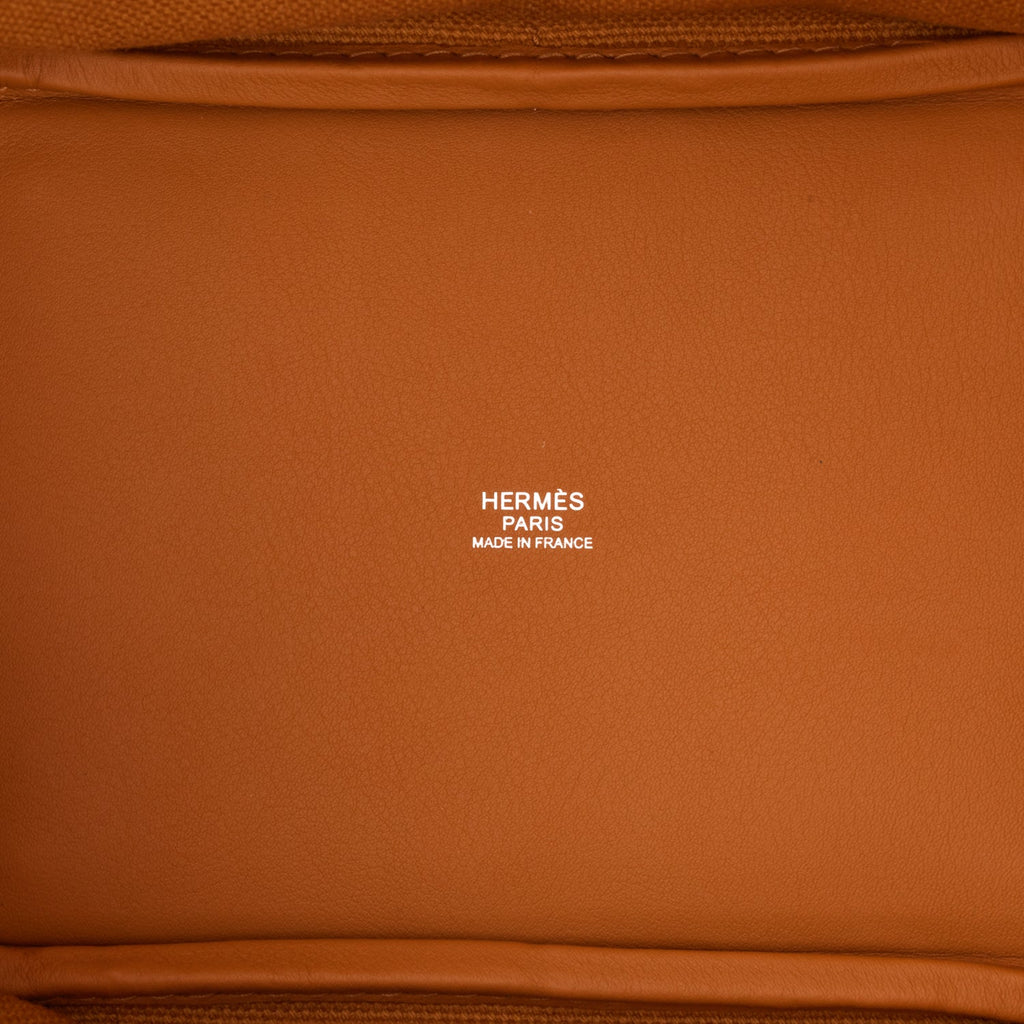 Syh55 using #Hermes picotin cargo 18 orange swift and toile
