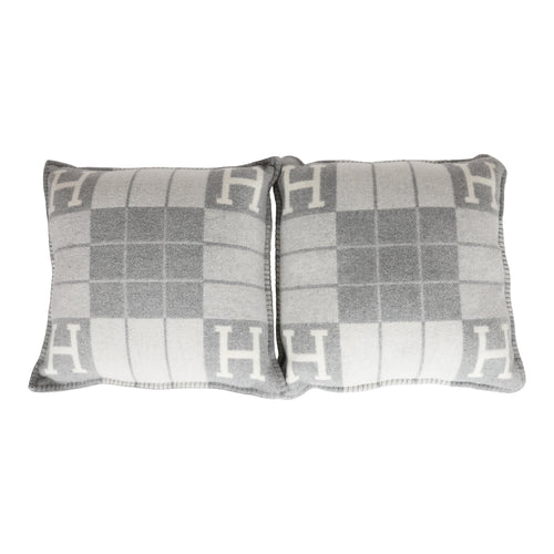Hermes "Avalon III" Ecru and Gris Clair Signature H Cushion PM Set of Two