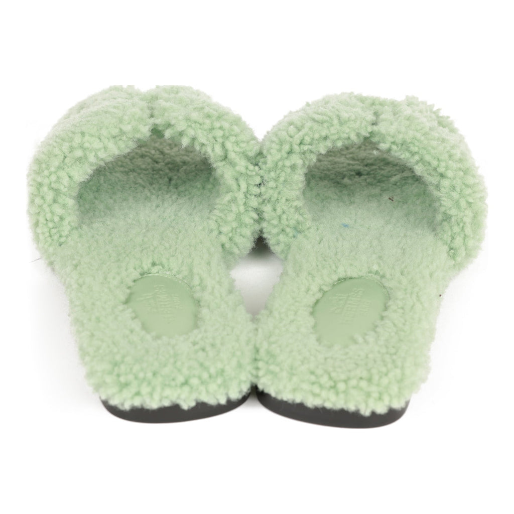 Hermes Oran Fur Woolskin Sandals In Light Green (Vert) Size 38.5 at 1stDibs
