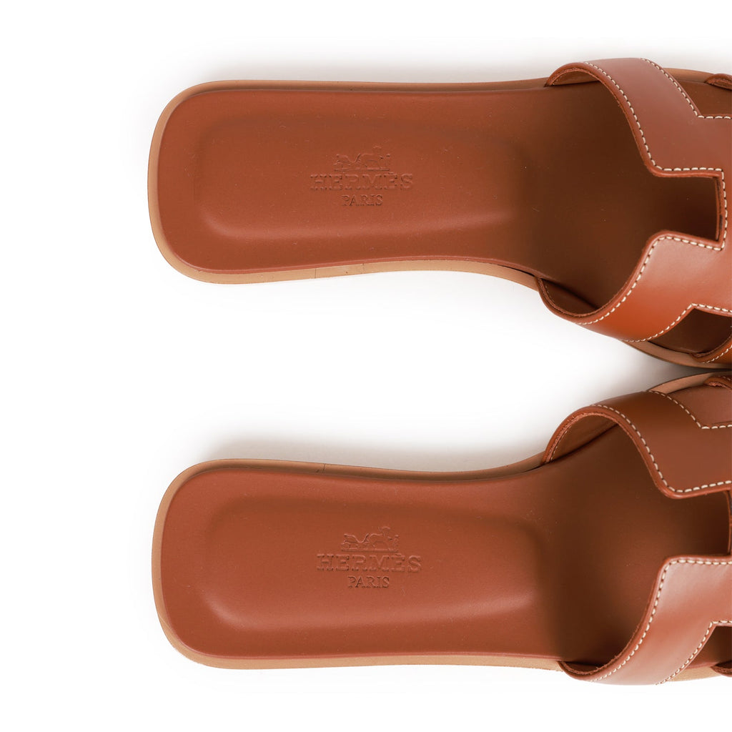 Pointer Dinkarville forfader Hermes Oran Sandals Gold Box Calfskin 36 – Madison Avenue Couture