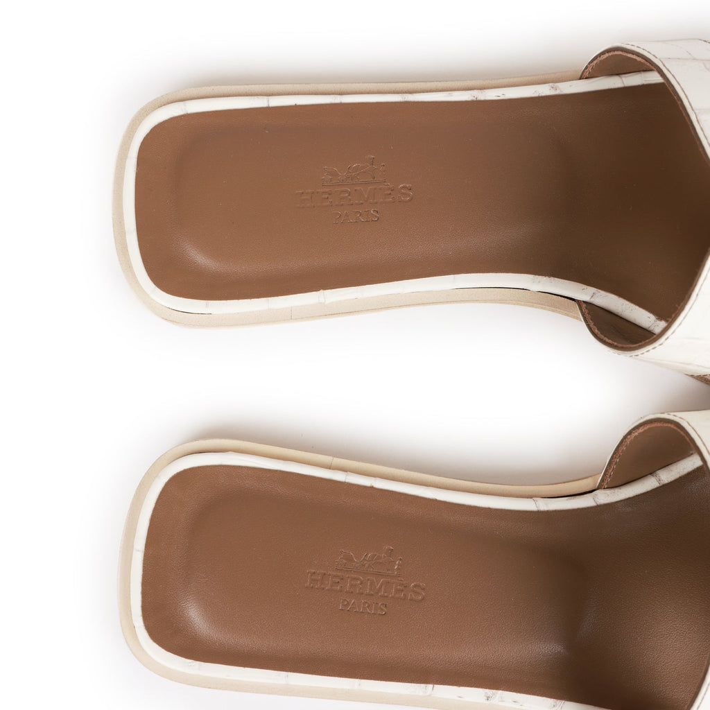 Size 38.5EU Brand New Hermes Etoupe Epsom Calfskin Oran Sandals With Receipt
