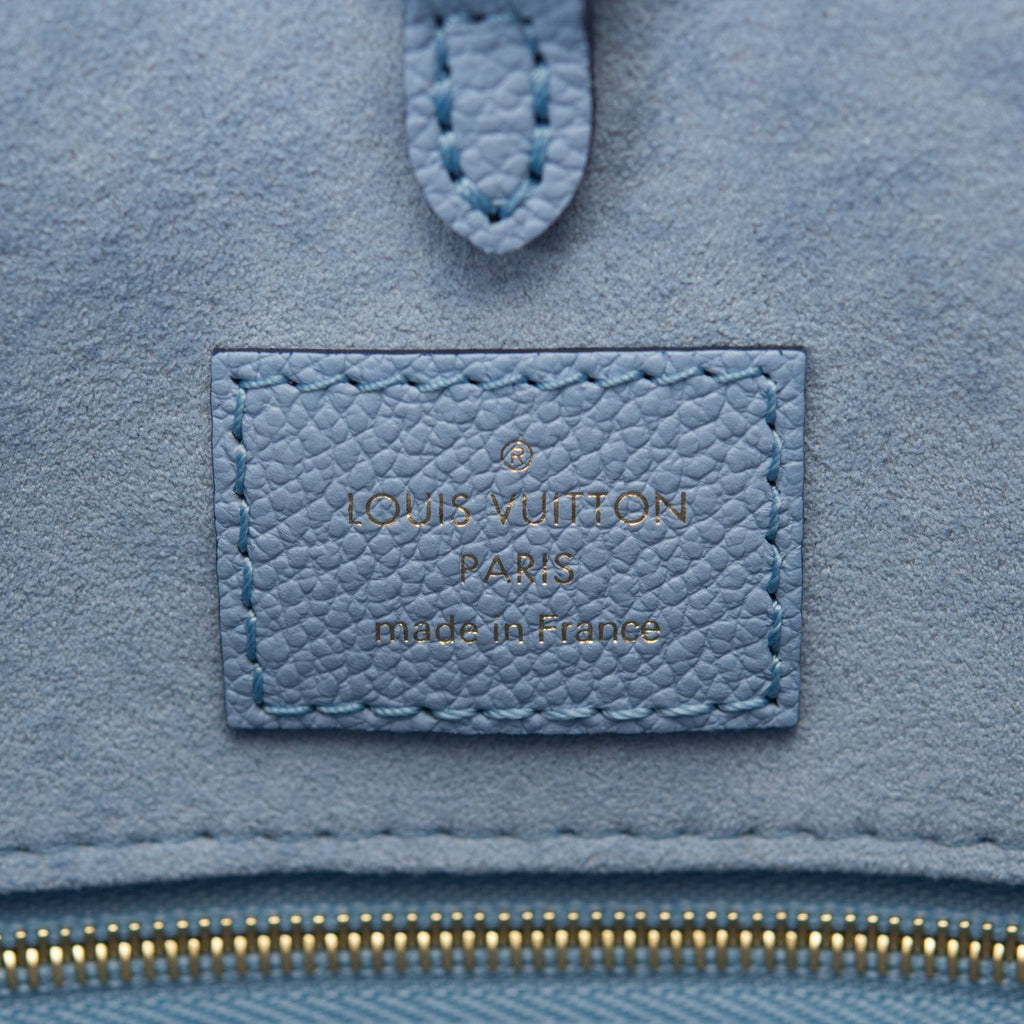 LOUIS VUITTON MYKONOS ONTHEGO GM Shoulder BAG Large AZURE BLUE Pool HandBAG  NEW