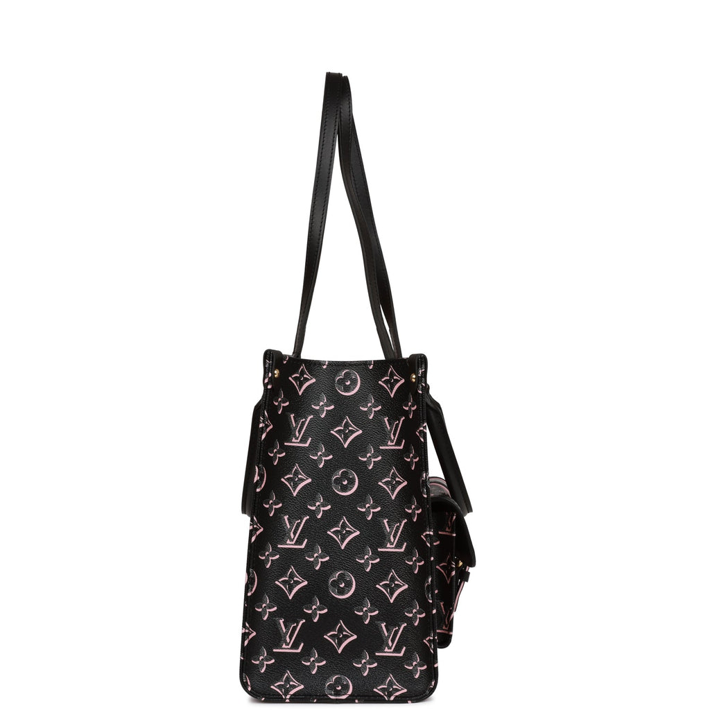 Louis Vuitton Fall For You Black Monogram OnTheGo MM – Madison Avenue  Couture