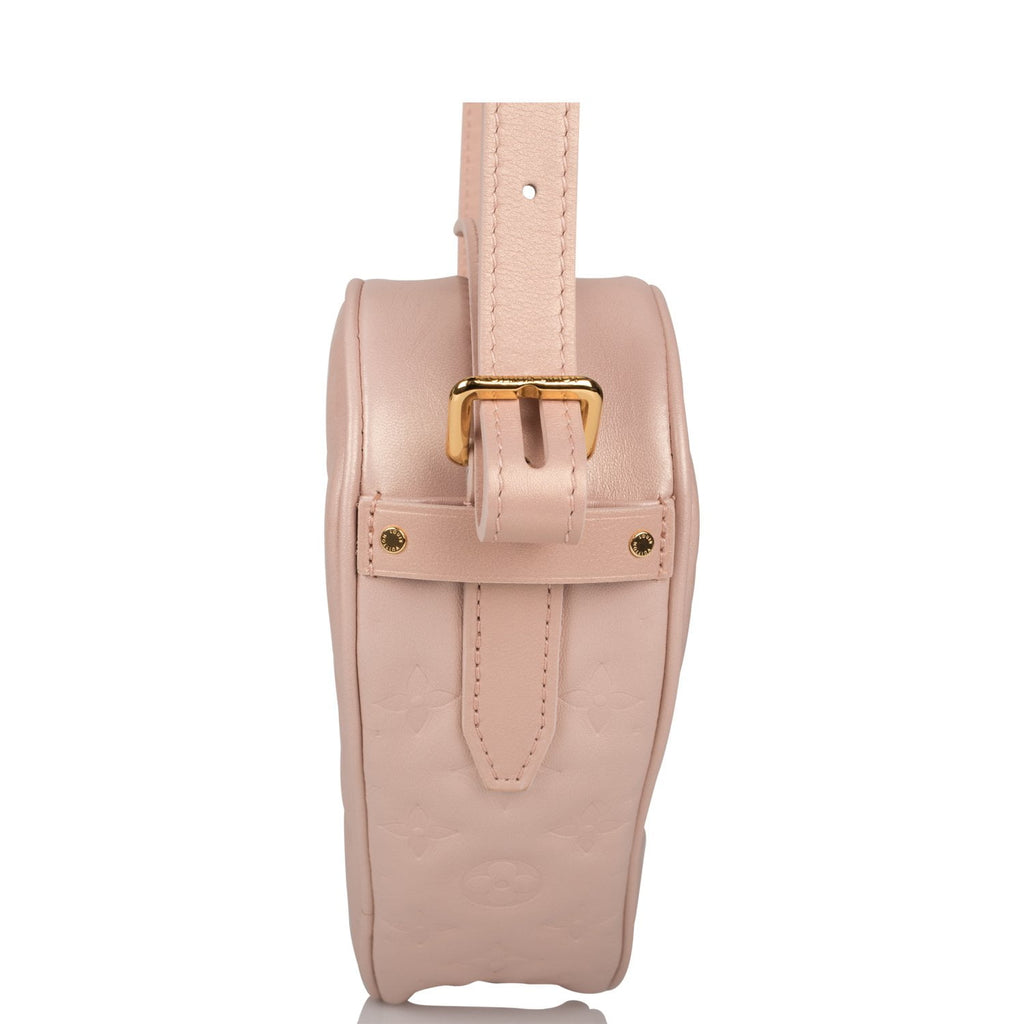 Louis Vuitton Light Pink Lambskin Embossed Fall In Love Heart Bag – Madison  Avenue Couture