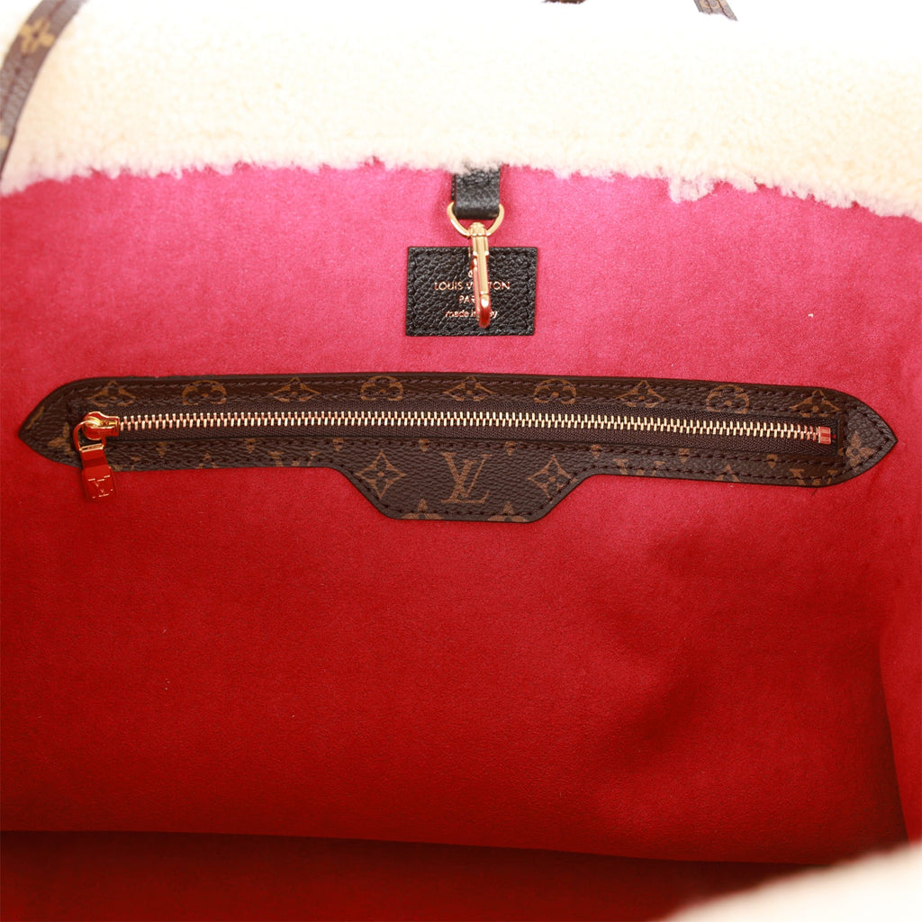 Louis Vuitton Black Monogram Teddy Shearling Neverfull MM Tote Bag Leather  ref.677123 - Joli Closet