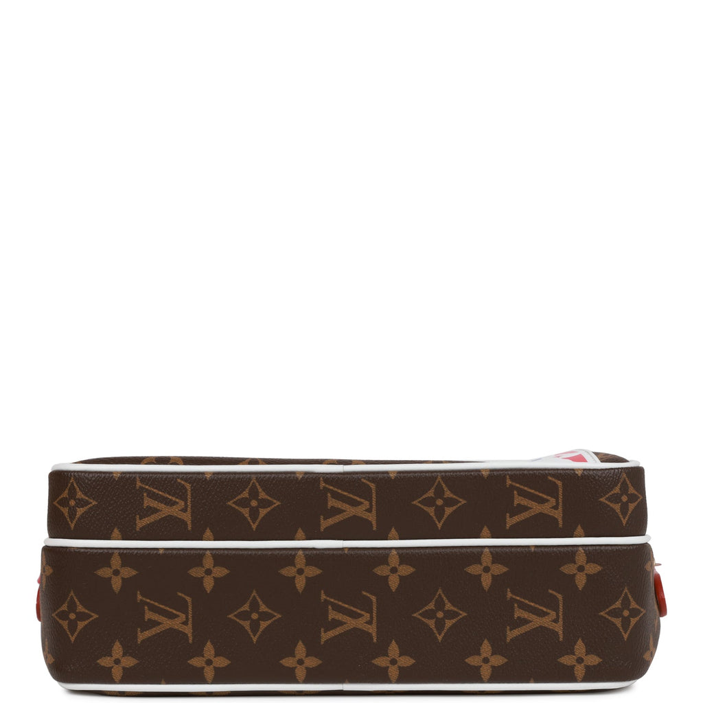 Louis Vuitton x NBA Monogram Nil Messenger Bag PM – Madison Avenue Couture