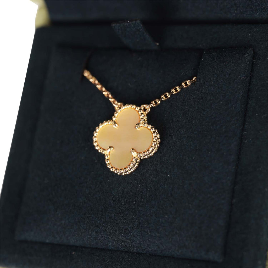 Van Cleef & Arpels Necklace Holiday Gold Mother of Pearl Alhambra
